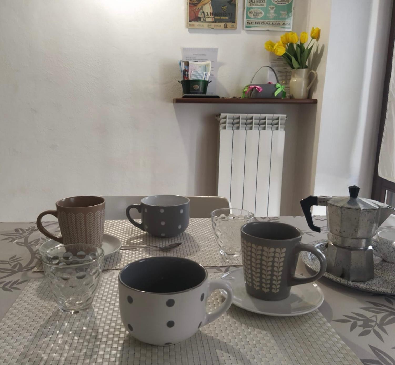 Casa Lambertina Apartment Senigallia Bagian luar foto